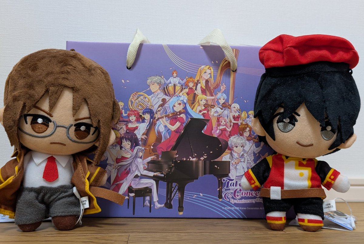 オルゴールきたーー！
缶バッジもついてて嬉しすぎる🥹❤
また中身はゆっくり見ます♪