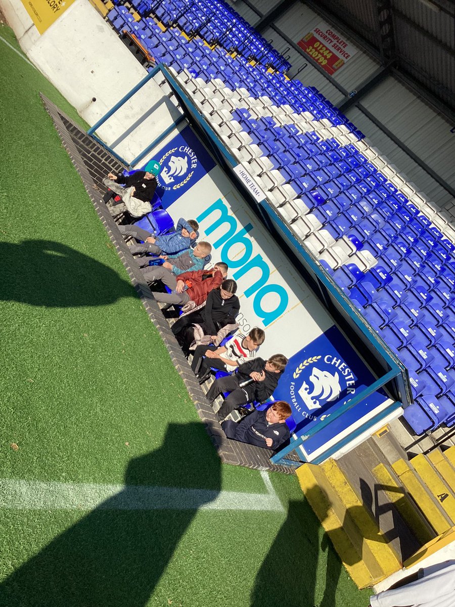 DeePointOak tweet media