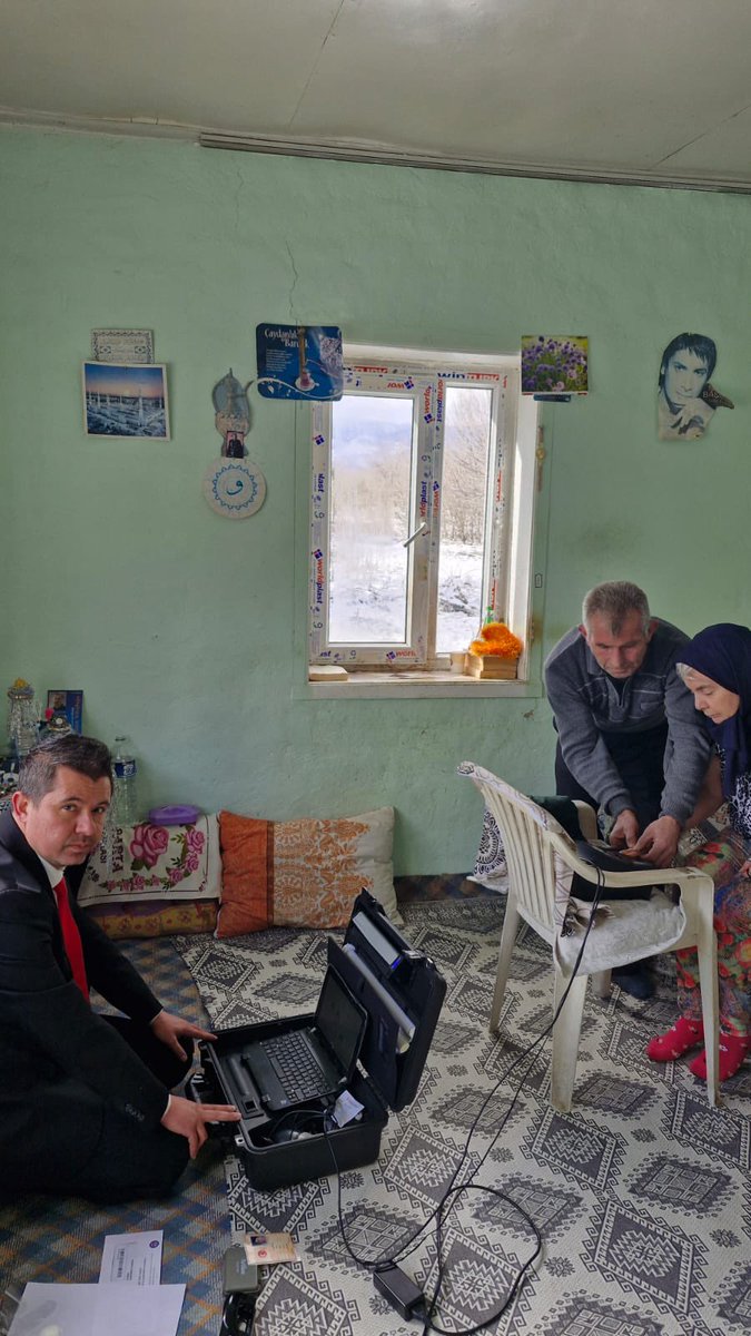 #adrestenufushizmeti kapsamında vatandaşlarımızın TCKK başvurularını almaya devam ediyoruz.
<a href="/TCNufus/">Nüfus ve Vatandaşlık İşleri Genel Müdürlüğü</a> 
<a href="/kubrayigitbasi/">Doç. Dr. Kübra Güran Yiğitbaşı</a> 
<a href="/E_tanyeri/">Erkan TANYERİ</a>