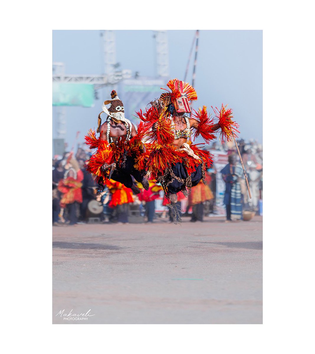 OusmaneMakaveli's tweet photo. Danse avec les masque dogons. 
Mali 
📸 Shot by Makaveli https://t.co/5iLbKkM3L9