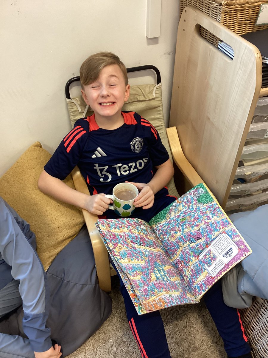 DeePointOak tweet media