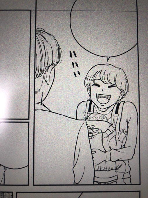 応募原稿描いてます。
モブさん達のペン入れ終わって、残すは背景だけー!

お話と関係ないけど、ベイビー抱いてる女性を描いたの初めてかもしれないです👶✨ 