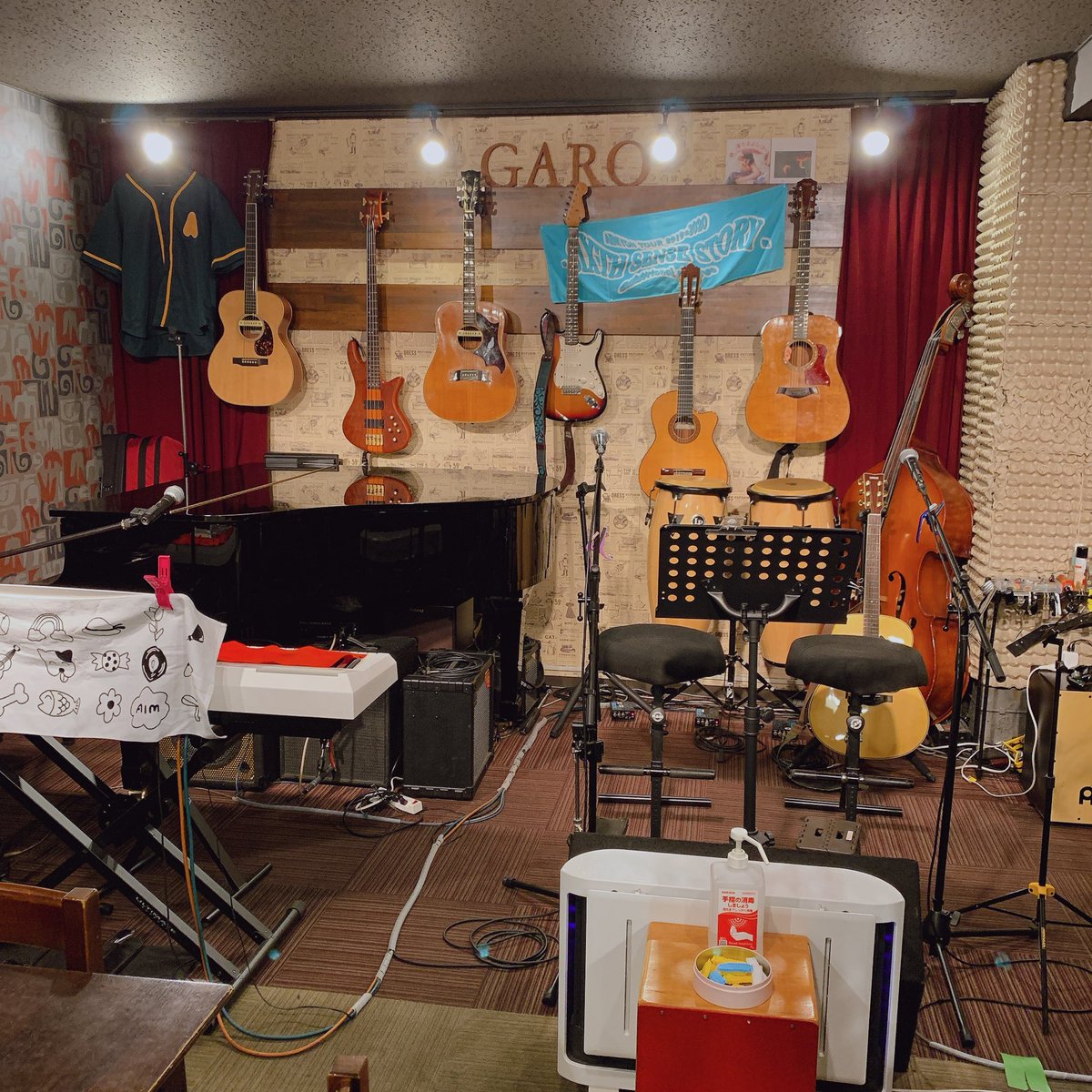 2月7日(金)19:00〜
あいみょんナイトいよいよ本日開催です♪
あいみょんが少しでも好きであれば詳しくなくてもだいじょうぶです！
聴くだけでも語るだけでも大歓迎ですよ☺️✨
外は寒いのでみなさまお気をつけてご来店ください♪
お待ちしております🙇‍♂️

#あいみょん