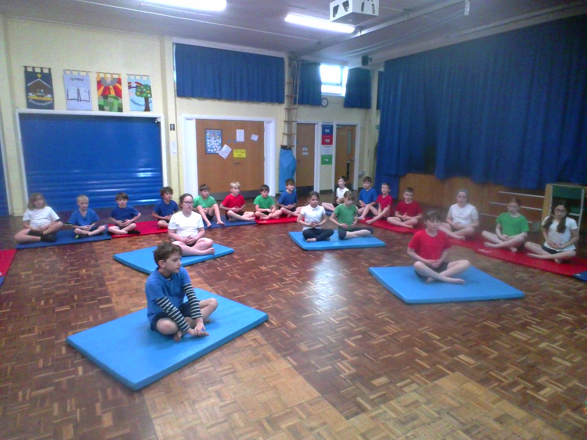 AppleySaintsCE's tweet photo. #ABASY5 A lovely, relaxing start to the day, the children enjoyed a calming yoga session. @ShevCommunity @WN6_Mums @FriendsPrimary @WigToday https://t.co/2s23Ke3sh0