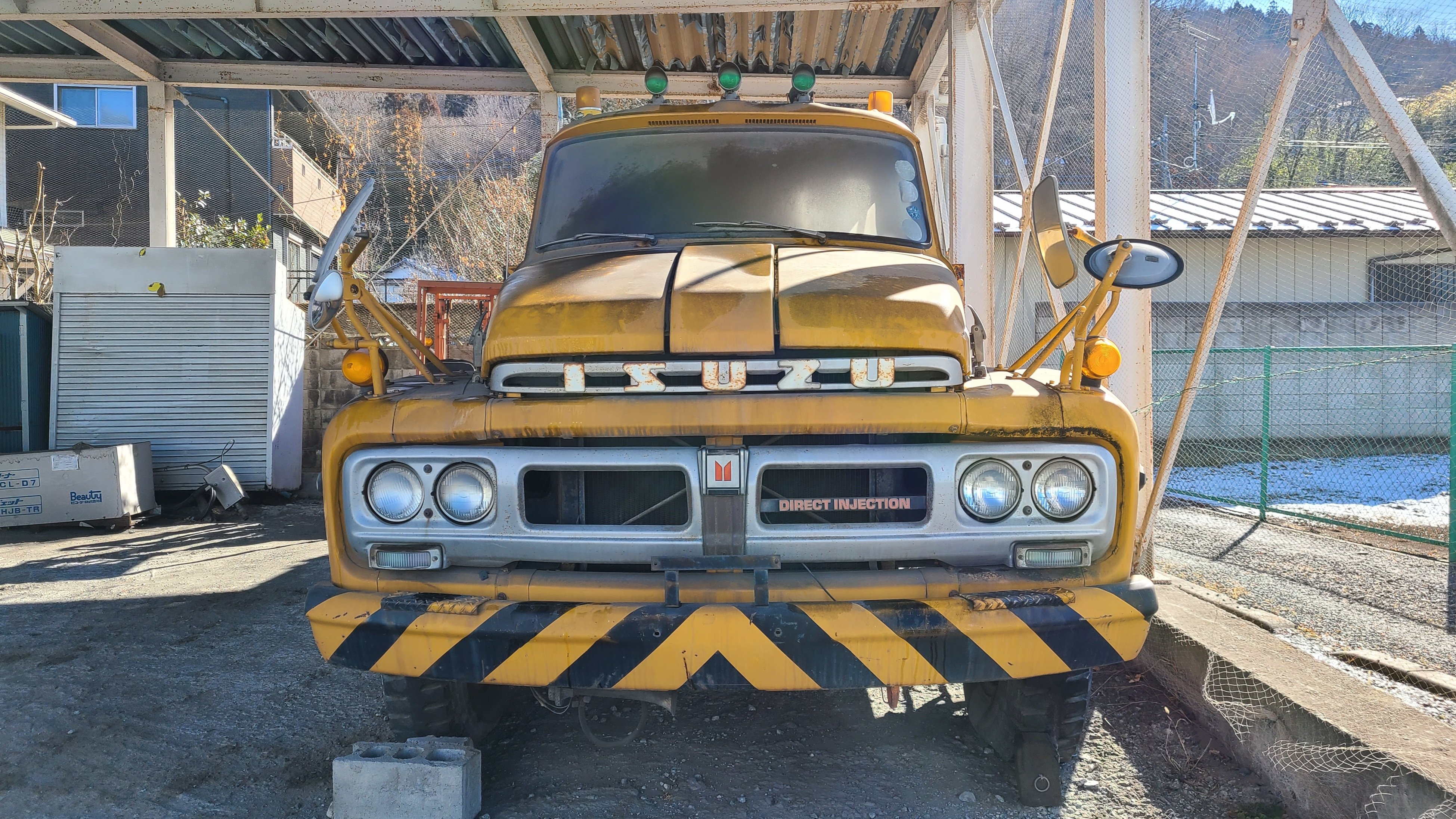 トラック架装　ロケット Excavator-9234984-Zx200-Zax200