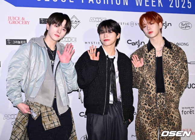 Kstyle_news's tweet image. 【PHOTO】Kep1erからn.SSignまで「ソウルファッションウィーク」に出席
kstyle.com/article.ksn?ar…

#Kep1er #nSSign #VANNER #8TURN #XODIAC #TIOT #LOVELYZ #ソウルファッションウィーク