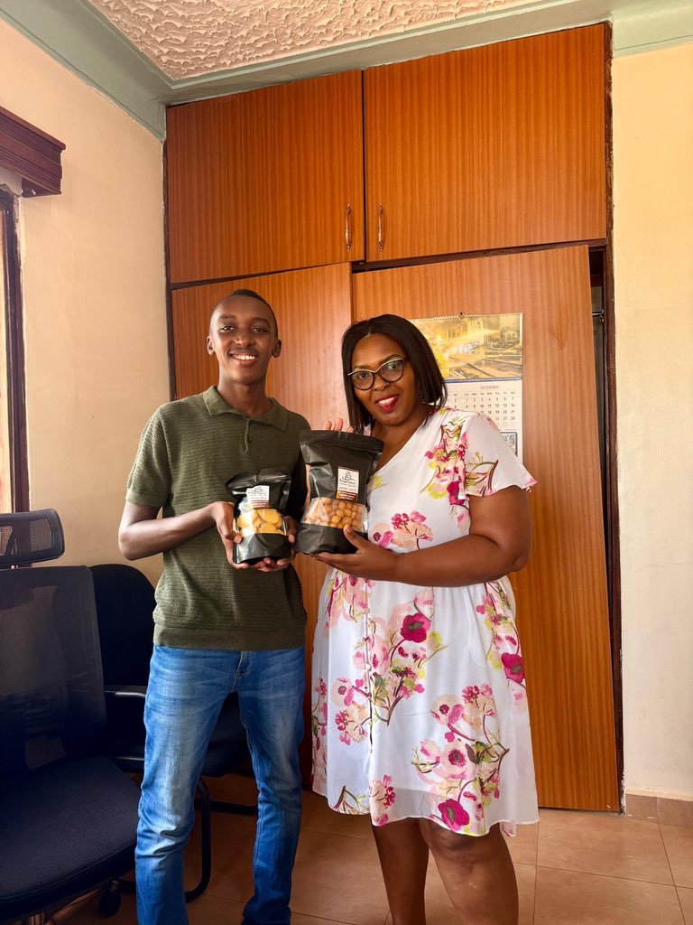 KingzPastry1's tweet photo. Thank you so much my loving customers let me hope my customer care is nice and let me hope you enjoy the products and don’t forget it’s only 15000 for both daddies and cookies #kingzpastry . Love you all have a nice day https://t.co/UHGUuEDi1V