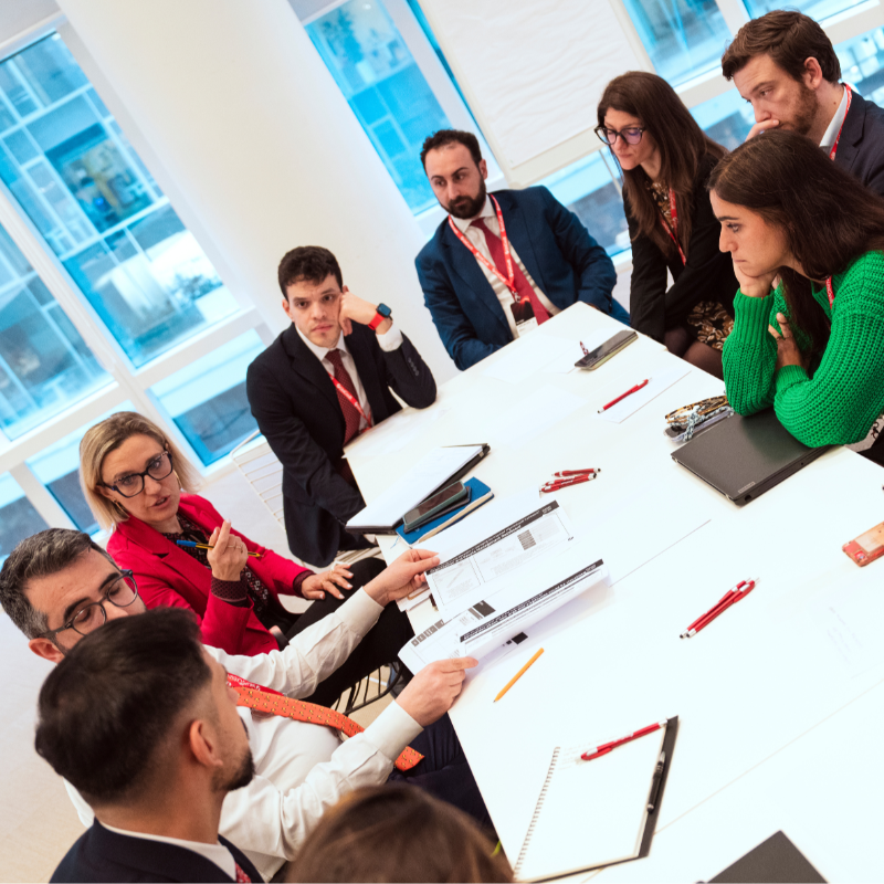 UniCreditEurope's tweet photo. 🚀 At UniCredit, we're rewriting the future of banking. #NextGenTalks brought together 100 colleagues who challenged the way we work - from AI implementation to workplace flexibility. This wasn't just a discussion; but an open dialogue about the #UniCredit of tomorrow.