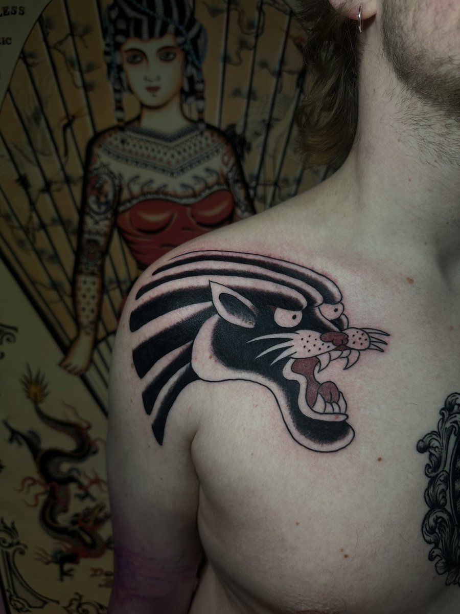 very WILLO tweet media