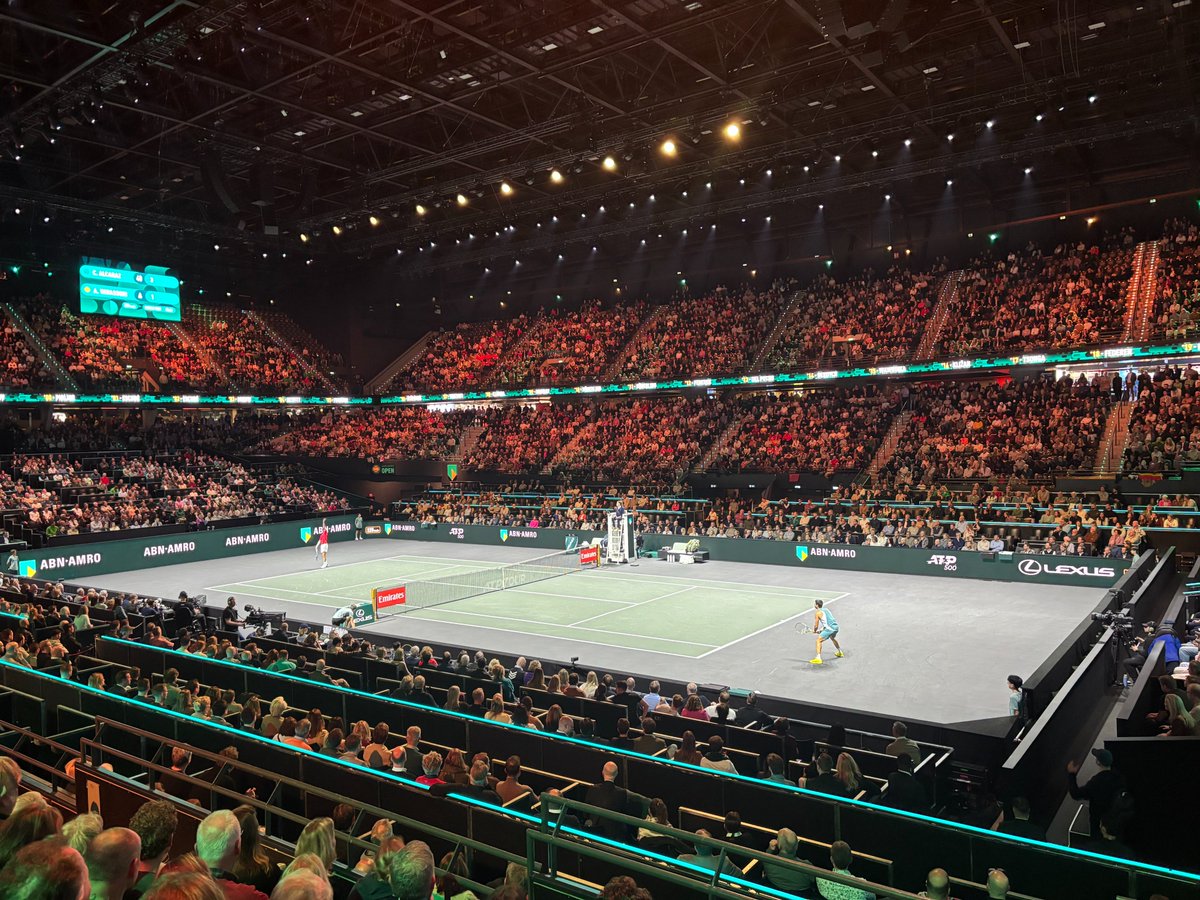 BDFransR's tweet photo. When you see the point of the year in real life. 🎾 @carlosalcaraz #abnamroopen https://t.co/yq6ndSefj1