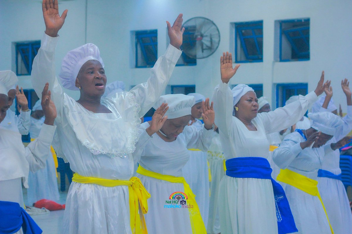 cccmakokonhq's tweet photo. In this moment, we are filled with the presence of God and the Holy Spirit, as we step into the new month with faith, hope, and the assurance of His guiding love.πππ
#WatchNightService #NewMoonService #February2025 #GodLove #cccworldwide #cccmakoko #celestialchurchofchrist https://t.co/NKP3zrvVPk