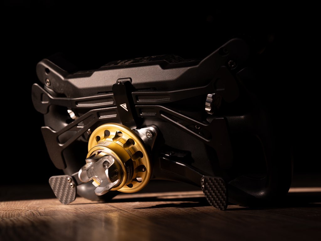 OfficialCONSPIT's tweet photo. Designed for Racers, Built for Champions. 💜
Every detail of the CONSPIT 290 GP is crafted to bring the real racing experience to your hands.
Pure force, absolute control. 🏎⚡
#CONSPIT #290GP #RaceBeyondLimits https://t.co/V8n5eyZtMM
