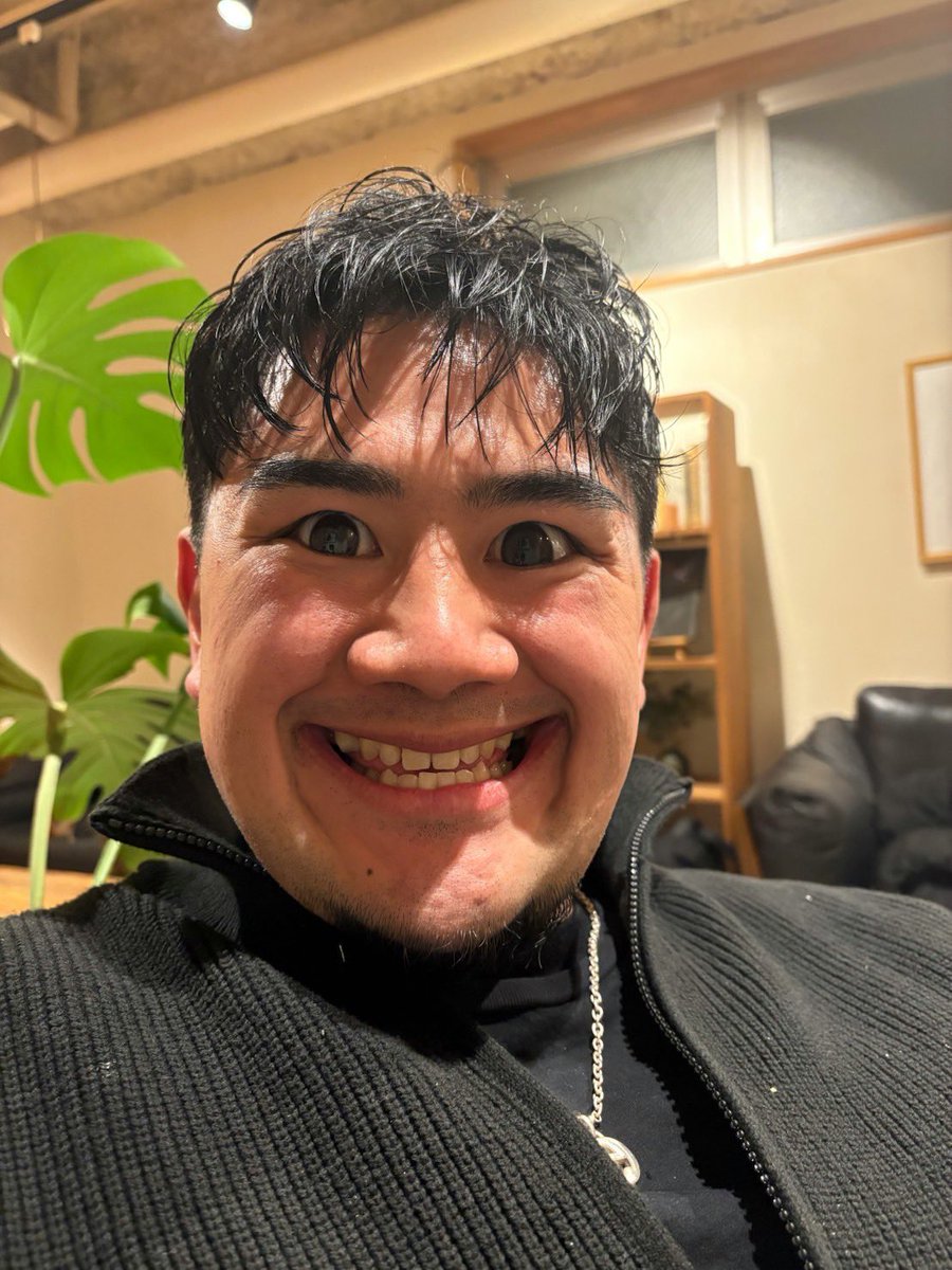 合コンで隣の女が自分の下ネタで笑っていまこれ