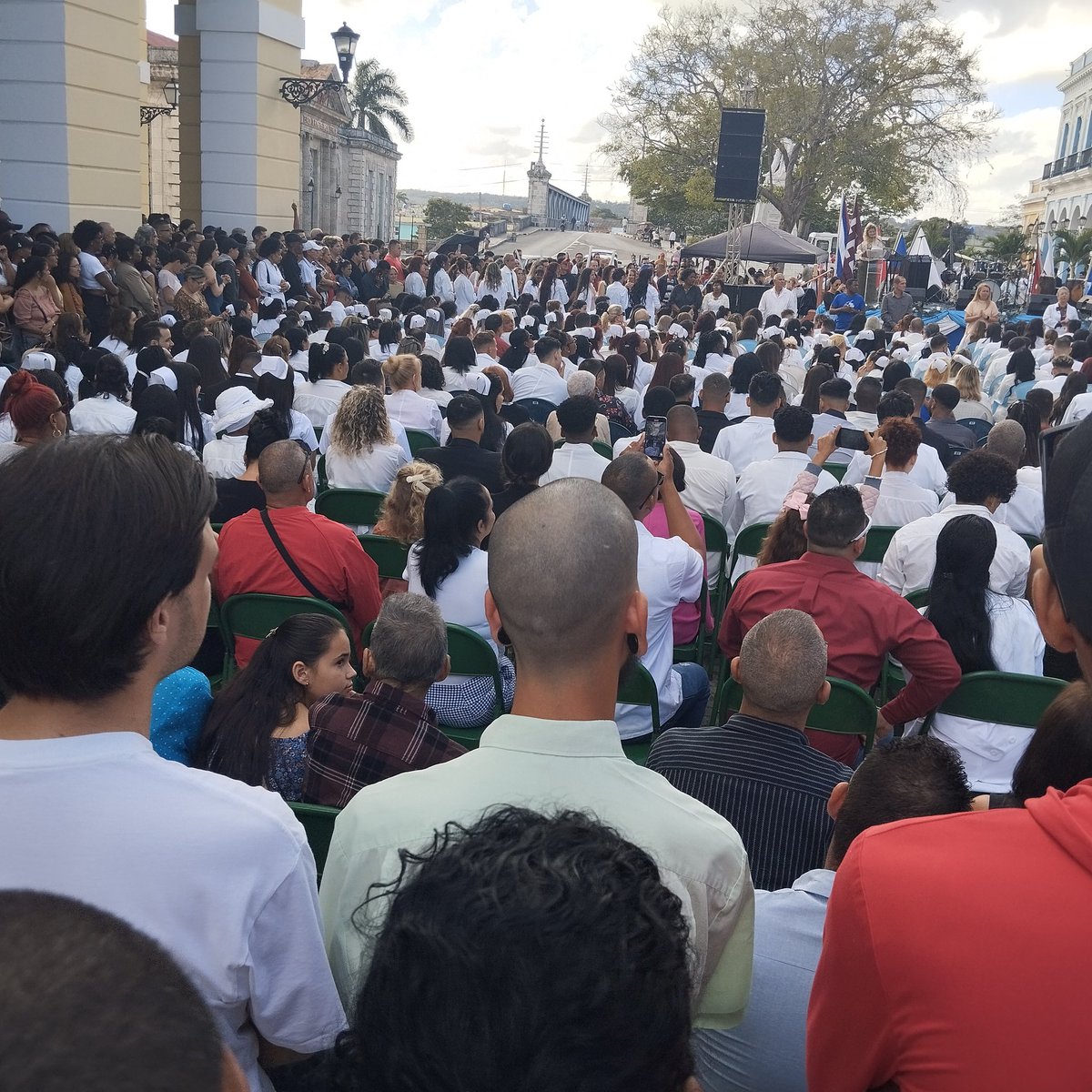#MatancerosEnVictoria
Felicidades a los profesionales de la salud q se graduaron en Matanzas.
