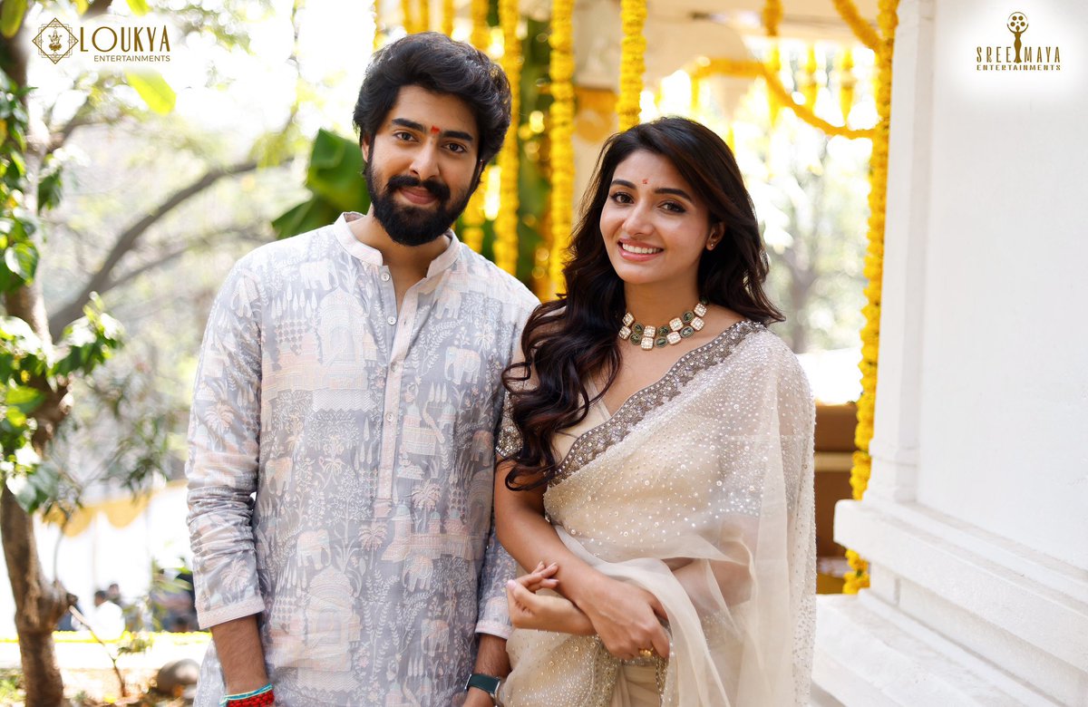 Mirnaa (@mirnaaofficial) on Twitter photo Super excited to announce my next in Telugu with <a href="/Loukyaoffl/">Loukya entertainments</a> :) This one is going to be super fun 😄
#DonBosko 🧨 Super excited to announce my next in Telugu with <a href="/Loukyaoffl/">Loukya entertainments</a> :) This one is going to be super fun 😄
#DonBosko 🧨
