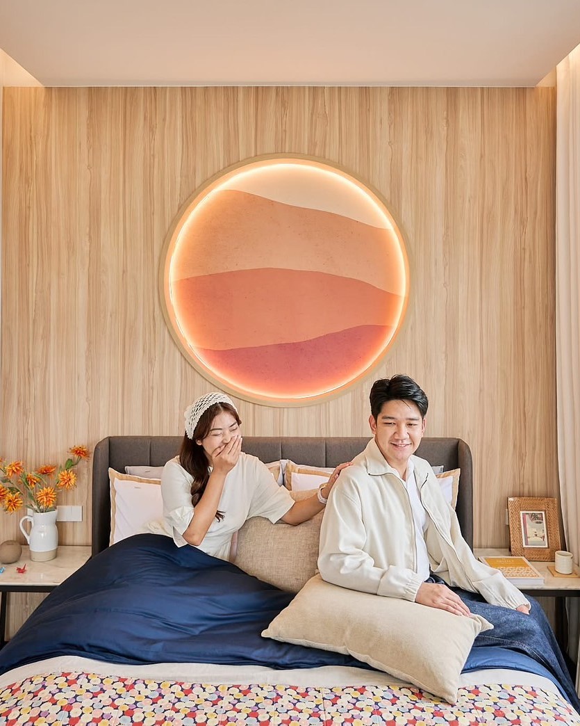 LPNConnect's tweet photo. เริ่มต้นชีวิตคู่ในบ้านที่อบอุ่น 🏡 ให้ทุกวันเป็นโมเมนต์โรแมนติก เหมือนได้ออกเดทกันเสมอ 💑 เวนู 24 คูคตสเตชั่น #ทาวน์โฮม ที่ออกแบบมาเพื่อคู่รัก อยู่ด้วยกันแล้วอบอุ่นหัวใจ 💕​
​
#LPN #LPNน่าอยู่ #LPNProject #คูคต https://t.co/46tFDKdhI5