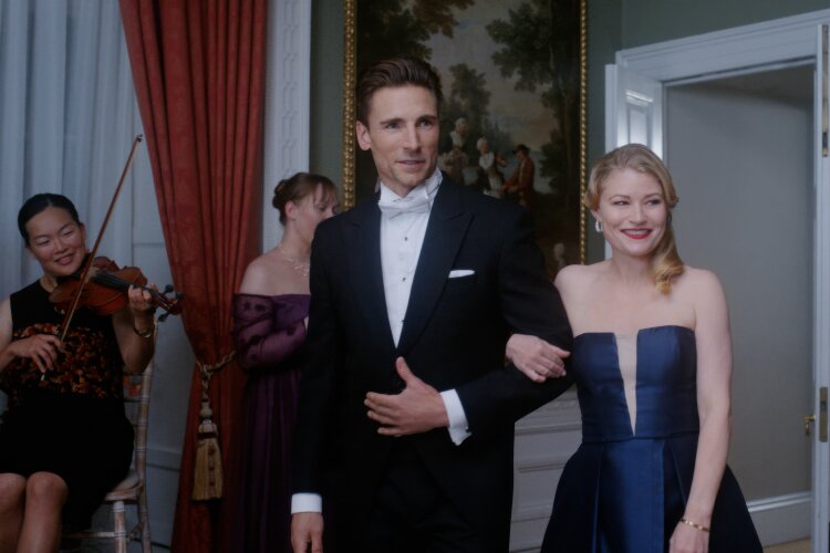 » Emilie de Ravin IT tweet media