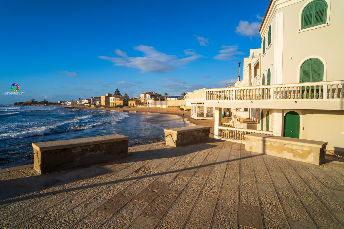 VisitSicilyOP's tweet photo. Have you ever imagined walking side by side with Inspector Montalbano? In this route, we will stroll through the places featured in the fiction and let our imaginations run wild.
https://t.co/XBPHZhcUli
📷 Emanuele E Rosaria Cuvato
#visitsicilyinfo #Puntasecca #marinadiragusa https://t.co/hIu5HnqwOT