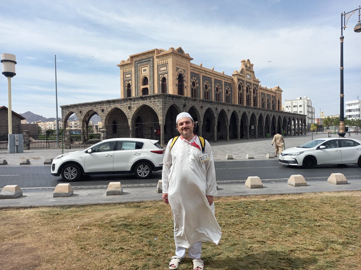 Gördün mü; dedem yapmış!..
#HicazDemiryolu
#MedineTrenİstasyonu