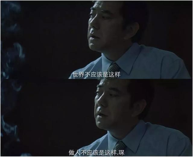 ebahuhansan's tweet photo. ？？？？？？
你他妈的！！
我自认为对很多事情看的很开，被盗了，我也没抱怨和辱骂过项目方任何的不是，甚至一直从内心对项目方的经历感到惋惜和心痛。

从11月16日开始，我一直在关注 #DEXX被盗 整个事情的一点一滴，从 @honza204 @DEXXai_CN @DEXXai_EN @hella1413  #慢雾团队 和余总 @evilcos 全力帮助之下，锁定黑客，证明了平台是被盗，而非监守自盗，感觉一切都在往好的方面发展，然后平台又公布了已获得投资意向的消息，一个非常好用的工具正在经历最后至暗时刻。

【一手好牌，变成了狼来了的故事。】

随着TG群和X管推文，开始了所谓的下周、最后3天、月底、年前、2.8日5万U以下全额赔付等等振奋人心的消息。

截止平台发布这条推文之前，我内心对平台的善依旧是远大于恶的。

当看到这条官推，按照赔付当天赔付这条，已经让超过80%的用户感到不满，同时在这次的赔付方案中又把上一条官推公布的内容（2.8日，5万U以下用户将会一次性获赔)，再一次推翻的时候，我内心对平台的善出现裂痕了。

同时在此时也对所谓了”7家家头部交易所、VC、行业明星项目方基金”的1500万美金投资及他们的格局、能力、效率等诸多方面抱持质疑的态度；
所以，抱着调侃与所求的态度，在官网TG群里问了句：“都到这个时候了，能不能公布以下这7家头部交易所、VC和基金会的名单，让我以后避避坑”；

嘿，你猜怎么着？不到一分钟，消息被删除，我他妈被出来踢了官方TG群。至此，对平台的惋惜之情，从心底消散了。

或许对于事情的真相，我知之甚少，或许我的角度存在对项目方很大的偏见，但是，我还是想说一句：做人不应该是这样，团队、项目、事业更是。#DEXX