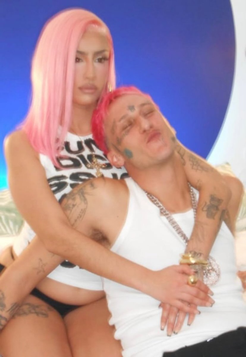 salvii🧛🏻 (@yourpussymydrug) on Twitter photo 