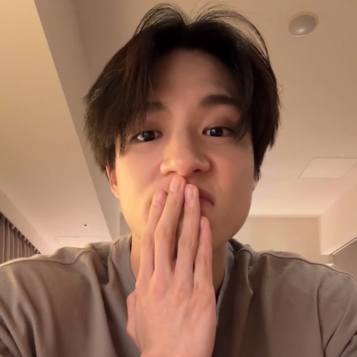 เบว tweet media