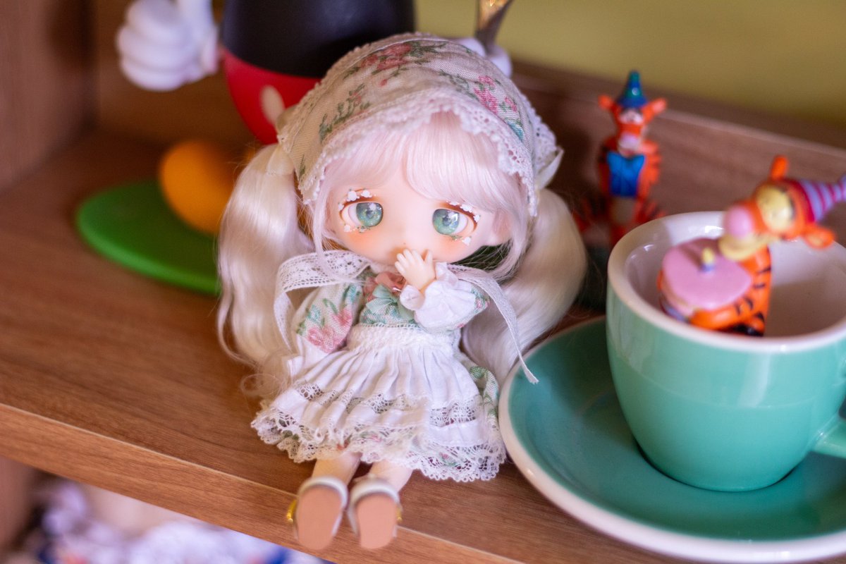 릴리랑 티타임 하실래요?☕️

#루나하로 #지햇님
#거북알 #냐미샵
#효아네디저트