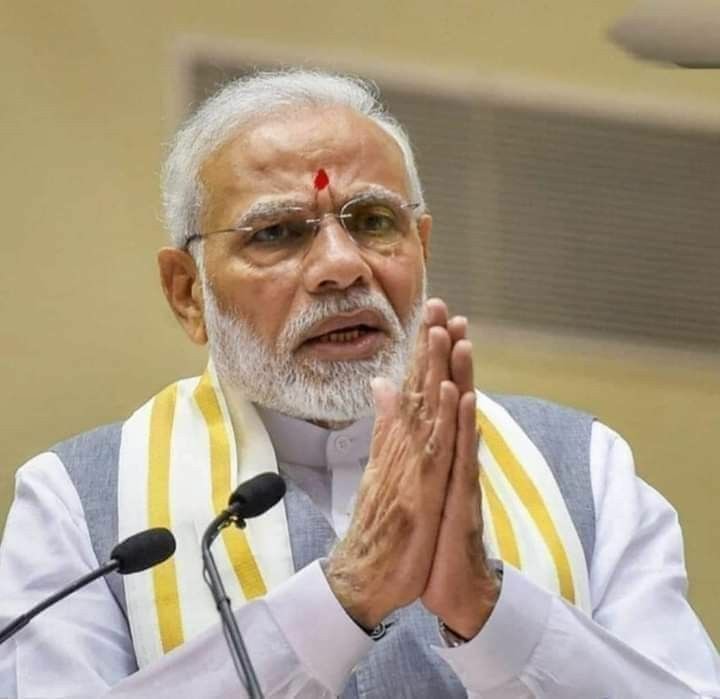 कनाडा अमेरिका से नही डर रहा है. आर पार के लिए तैयार है.

मेक्सिको अमेरिका से भिड़ गया है. जवाबी हमला करते हुए कहा है अमेरिकी वस्तुओं का बहिष्कार करेंगे.

कोलंबिया ने अमेरिका को खरी खोटी सुनाई है. अमेरिकी तेल कंपनी की पार्टनरशिप खारिज कर बाहर निकाल दिया है.

140 करोड़ आबादी वाला