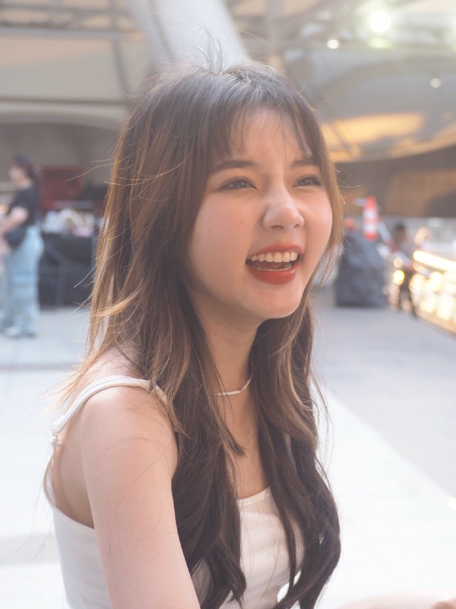 วันนี้ สวยมากลูกจิง 
#Rjing 
#Rjing_Jeeranan 
#VGISkyVibesMusic 
#Gmmtrainee