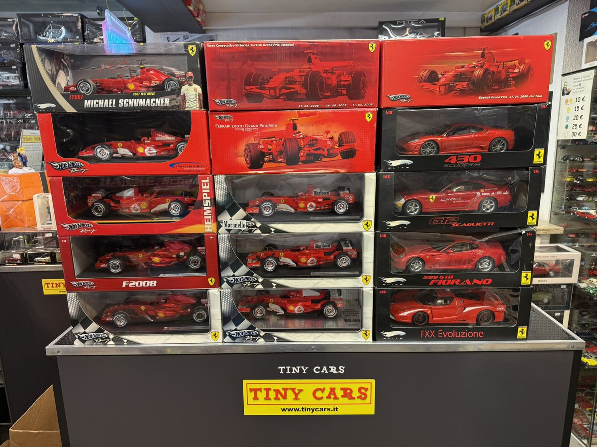 Tiny Cars Milano tweet media