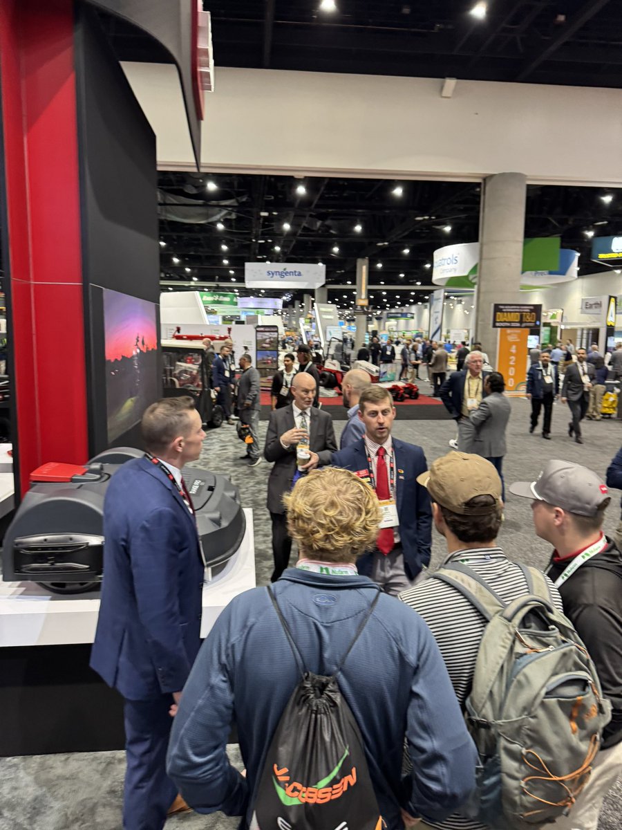 Another successful time at the #GCSAAConference. Students attended educational seminars, networked with industry leaders, visited Torrey Pines Golf Course, and competed in the Turf Bowl. Great experience getting to learn more about the turf management industry. Till next year!