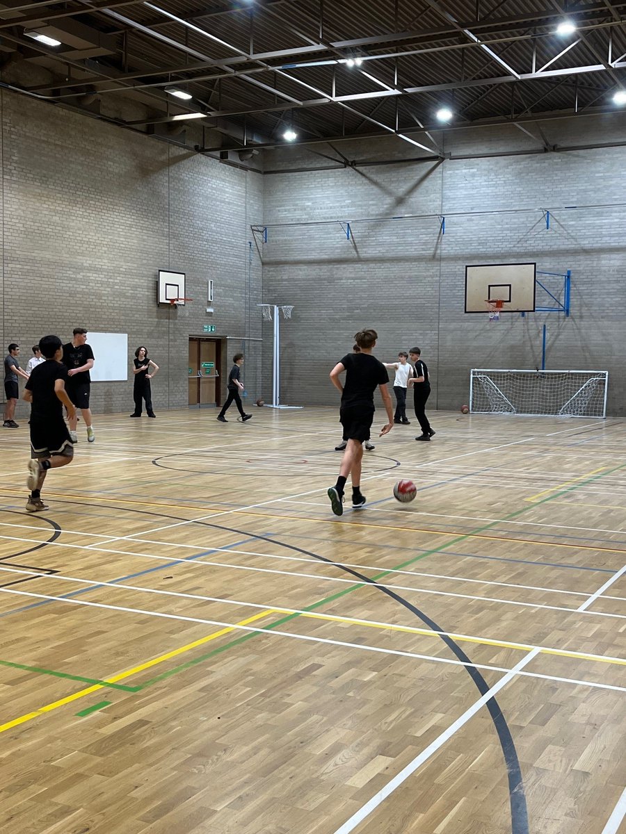 Oldmachar Academy Basketball🏀(S1-6) Spaces available: Come along and try something new, all welcome😀Games hall, Thursday 14:30 - 15:30

<a href="/oldmachar/">Oldmachar Academy</a>
<a href="/OldieHWB/">Oldmachar HWB</a>