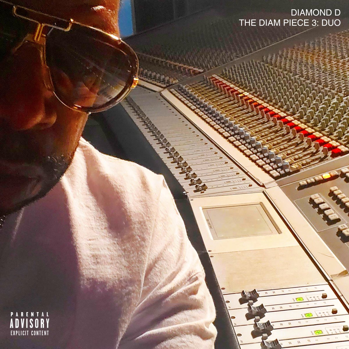 The Diam Piece 3: DUO album is available now!!!

fatbeats.com/collections/20…