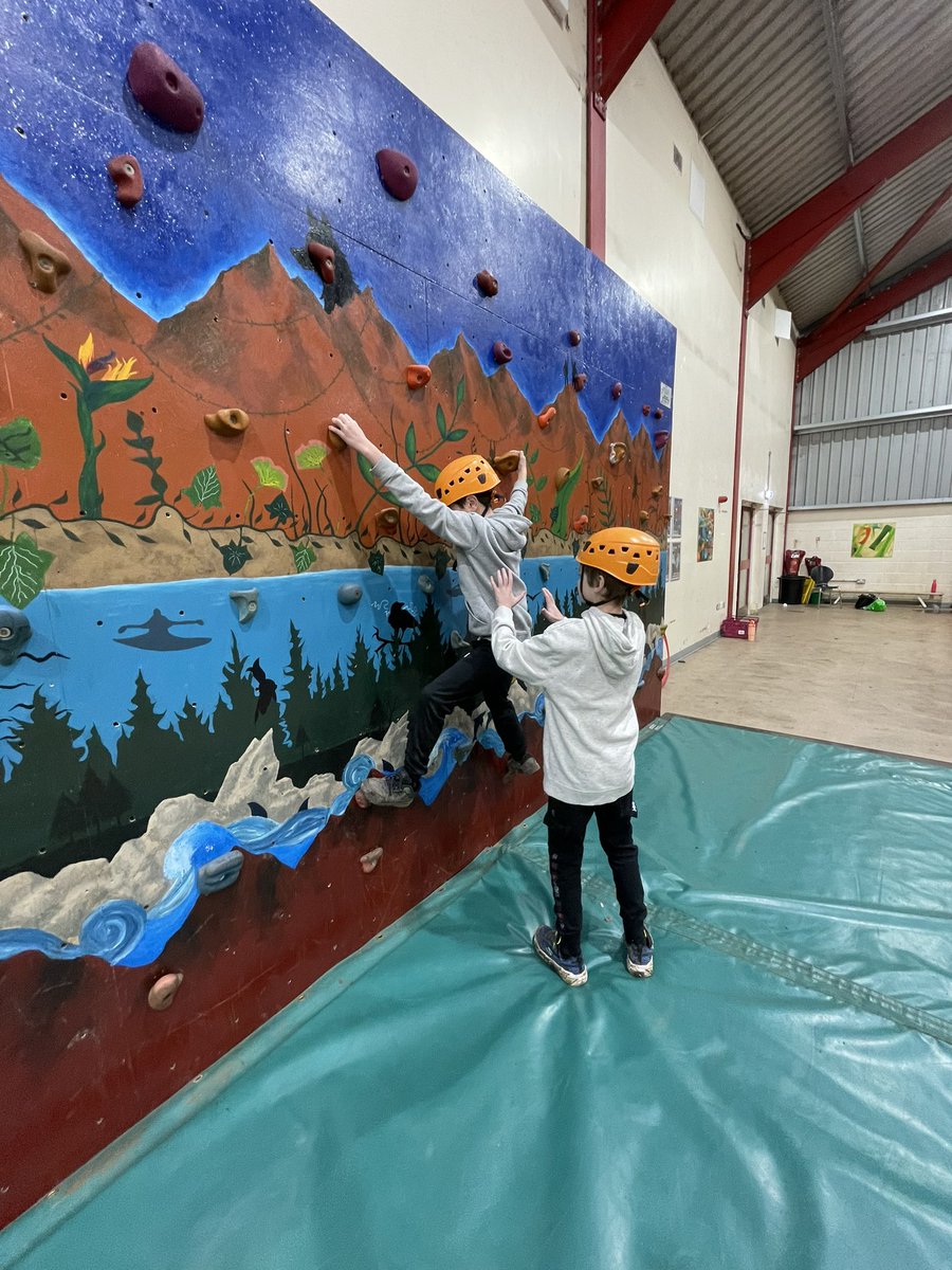 Group 1’s final activity was bouldering. They have done so well supporting each other. #REAch2 #GilwellPark25 #11B411