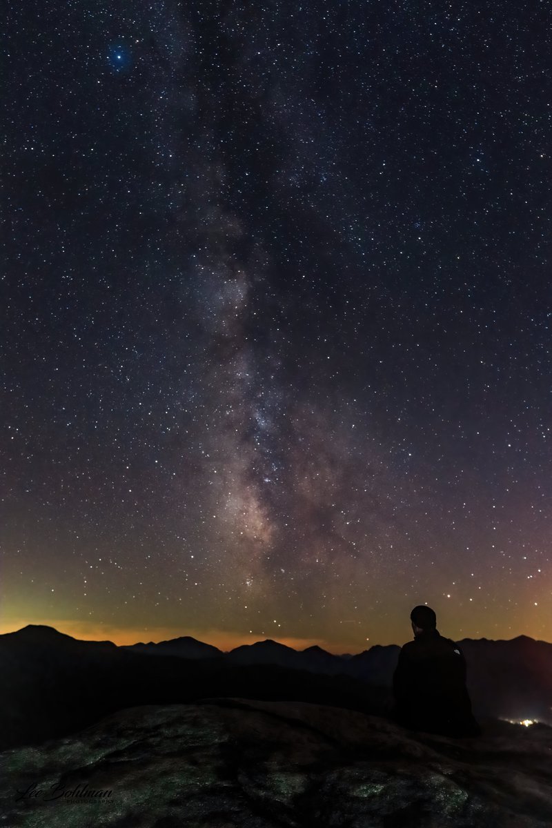 Happy Friday to each and every one of you!
🔗⤵️
"Friday Night Lights"