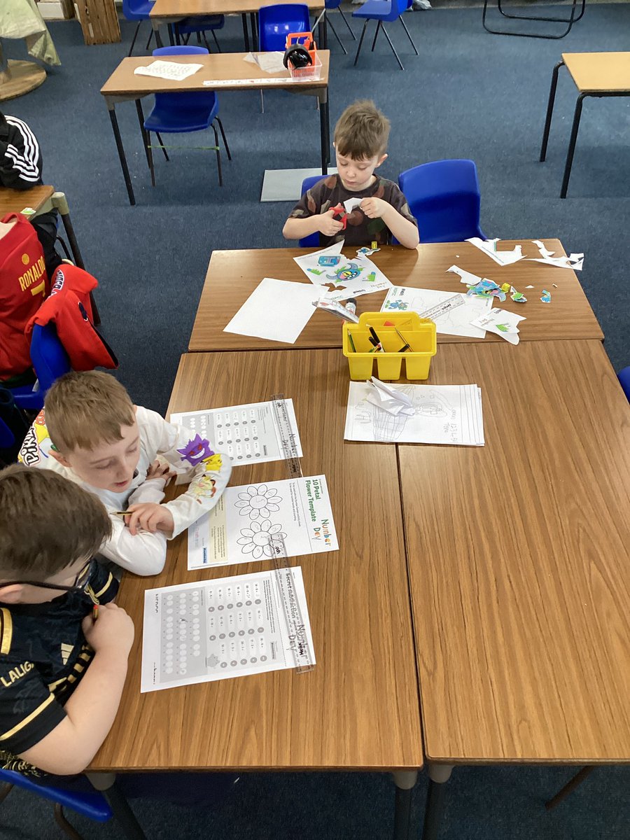 Tang Hall Woodpeckers tweet media