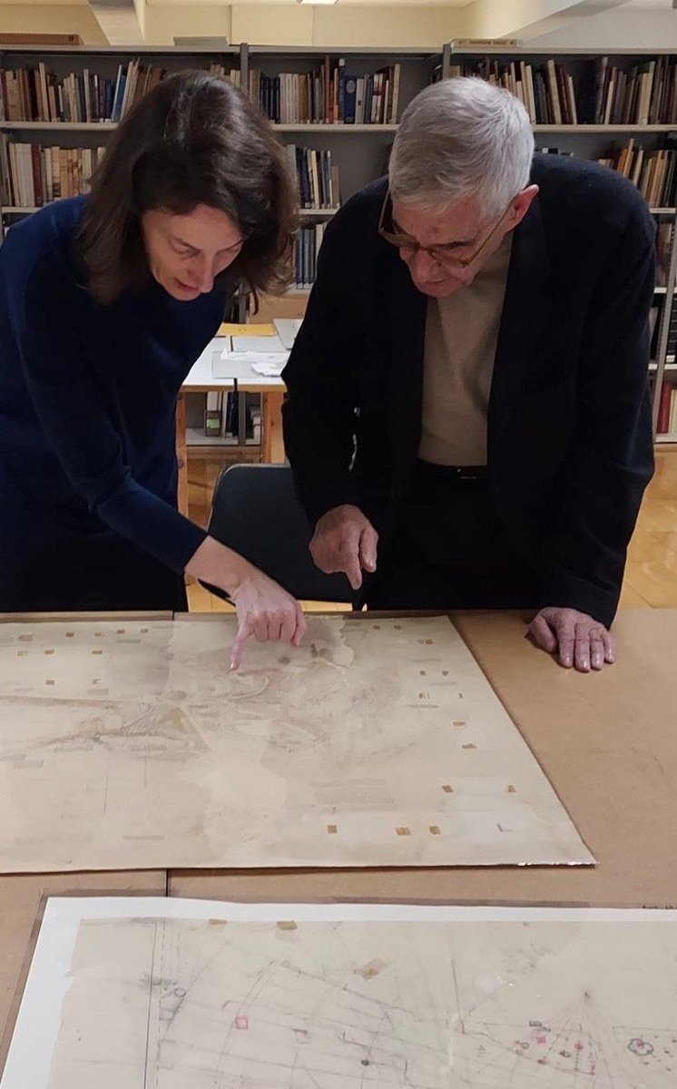 Dimitris Pikionis: Tradición, modernidad y la ‘topografía estética’ en la Acrópolis. Entrevista a los comisarios de la exposición en el <a href="/cbamadrid/">Círculo de Bellas Artes - Casa Europa</a>  Juan Miguel Hernández León y Covadonga Blasco (Directora Académica de SUR) para <a href="/veredes/">veredes, arquitectura y divulgación</a> 

🔗 acortar.link/5POTcm