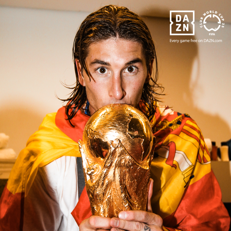 fifaworldcup_es's tweet photo. 🔵⚪ @Rayados ficha historia y jerarquía con @SergioRamos. 🇪🇸

#FIFACWC