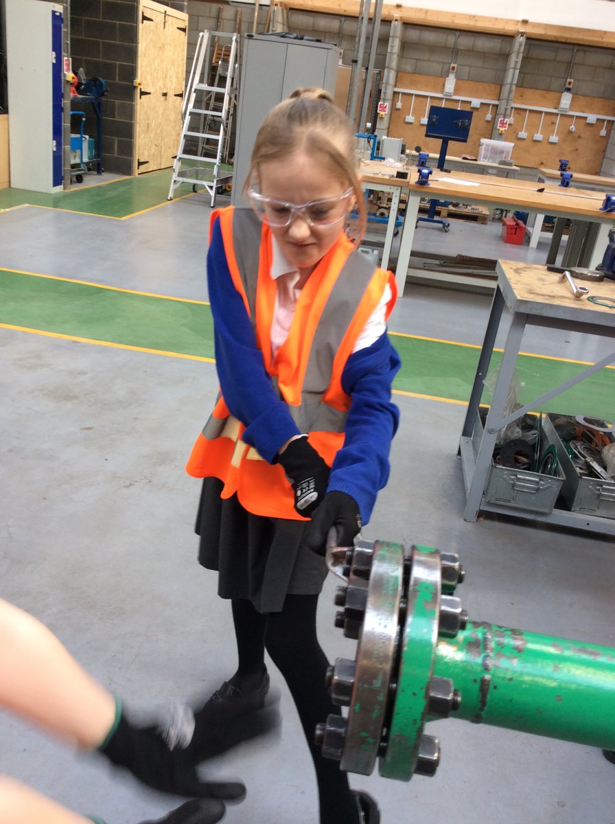 cph_school's tweet photo. Wow! What an amazing experience our Year 5 pupils had yesterday!  On  the final day of our 'Children Challenging Industry' project led by @cieyork.  Our Year 5 class visited CATCH and saw how their learning in Science directly links to the real world of work. @the_laat https://t.co/JOnIf7HfKD