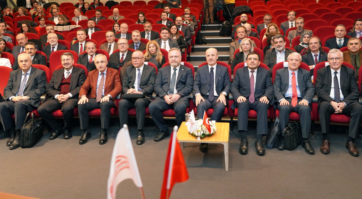 2030’a Doğru Türk Yükseköğretim Vizyonuna Dair Üniversiteler ile Bölgesel Toplantılarımızın altıncısını <a href="/Galatasaray_Uni/">Galatasaray Uni.</a> ev sahipliğinde İstanbul’da gerçekleştiriyoruz. 
Daha önce Ankara, Diyarbakır, Niğde, İzmir ve İstanbul’da yaptığımız toplantı serilerinin sonuncusu olan ve