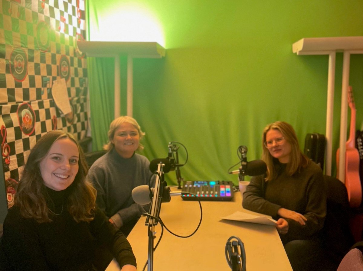 Want to get better at budgeting? You’re not alone! 

🎧 Listen to our latest podcast episode, where we talk about all things managing your finances, debt, credit unions and managing your energy consumption.

Check out the second episode here: mixcloud.com/SunnyG103/are-…