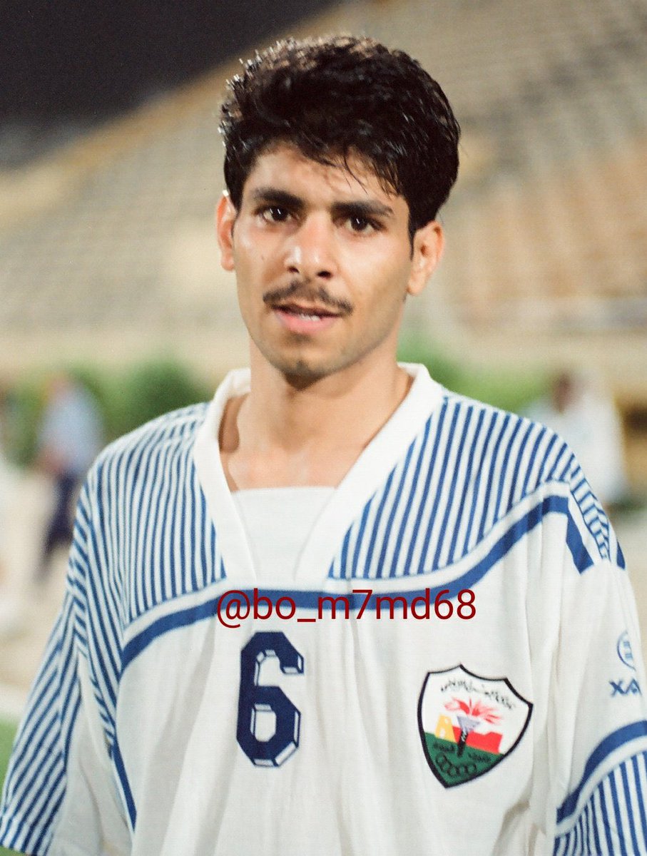 يعود اليوم الى الكويت ان شاء الله عضيدي وسندي الكابتن نواف جابر بعد ان رافقني لمدة ٣ اشهر في رحلة علاجي تاركاً زوجته المريضة شافاها الله وعافاها وابناءه
يعود لحضور تخرج ابنه عبدالله ضابطاً في الحرس الوطني
سيعود لانني اقسمت عليه ان يعود
لقد كان لي الطبيب والممرض والصديق والخادم