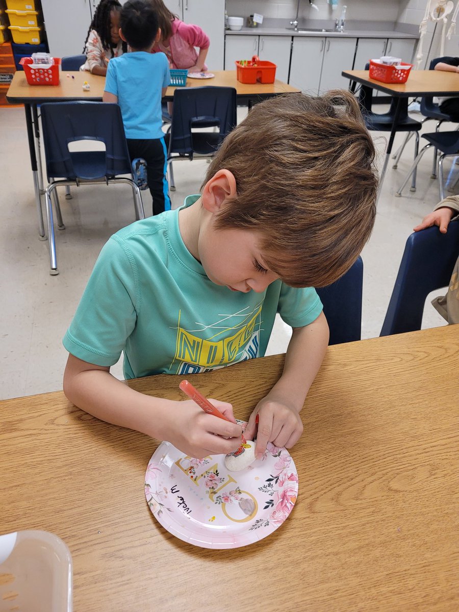 Angela Smith (@mrssmithstemlab) on Twitter photo Another great collabotation with <a href="/msart2015/">Laura Purcell</a>! Our <a href="/PickettsMillES/">Pickett's Mill ES π΄ββ οΈβοΈβ οΈπ¦</a> kinders made clay pet rock beds in art and pet rocks in STEM! <a href="/STEMcobb/">Cobb County STEM/STEAM & Innovation Department</a> Another great collabotation with <a href="/msart2015/">Laura Purcell</a>! Our <a href="/PickettsMillES/">Pickett's Mill ES π΄ββ οΈβοΈβ οΈπ¦</a> kinders made clay pet rock beds in art and pet rocks in STEM! <a href="/STEMcobb/">Cobb County STEM/STEAM & Innovation Department</a>