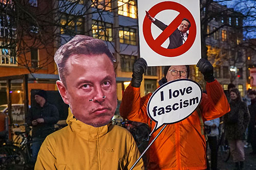 Auch wir verabschieden uns von hier. Der Account wird nicht mehr aktualisiert. Bei blusky findet ihr uns unter bsky.app/profile/umbruc… und sonst wie immer auf der Straße. Bis bald.