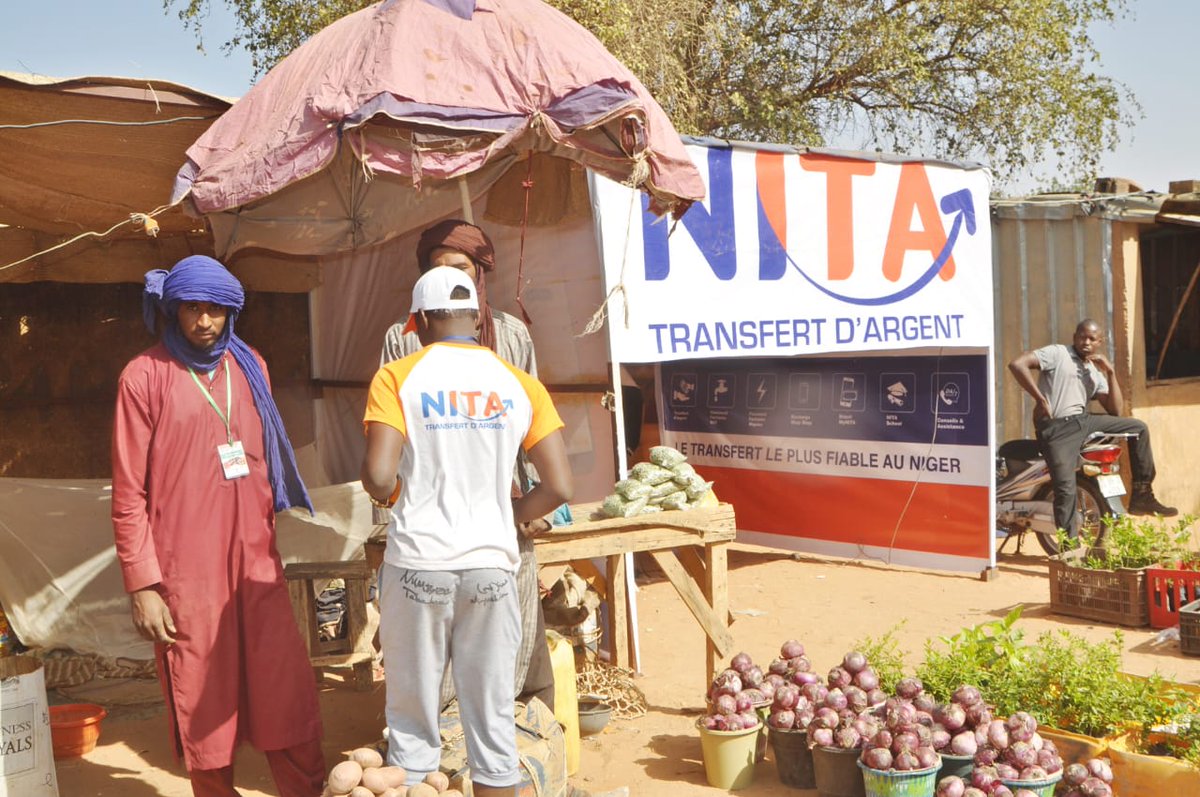 nitatransfert's tweet photo. [ #NITATRANSFERT ]🔵🟠

La foire agricole des maraichers de la région d’Agadez a été officiellement lancée le Samedi 1er Février 2025, autour du thème « La valorisation de nos produits locaux : Vecteur de la souveraineté alimentaire ».

NITA Transfert au service de la population. https://t.co/kNjdlyadAE