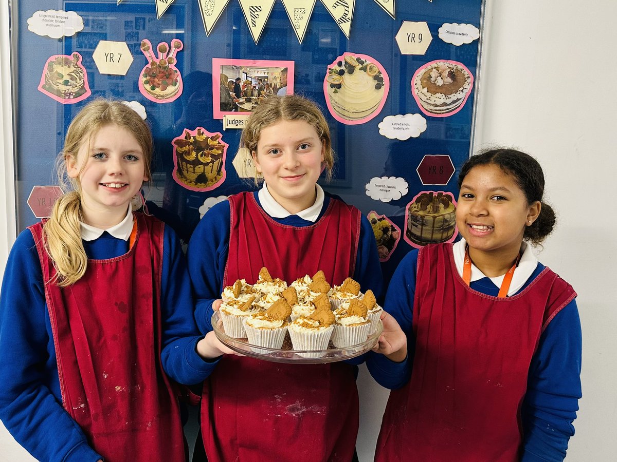 WaldegraveSch's tweet image. Year7 has rocked the Bake Off #cupcakechallenge with a smashing array of flavour combos!. Congrats to 7EEL: 🍋lemon &amp;amp; lime 🥇,
7ESU: 🧁biscoff &amp;amp; vanilla 🥈, 
7SON: 🍫chocolate &amp;amp; orange 🥉. 
Well done to all &amp;amp; special mention to 7SDE for their tempered chocolate swans 🦢🦢🦢