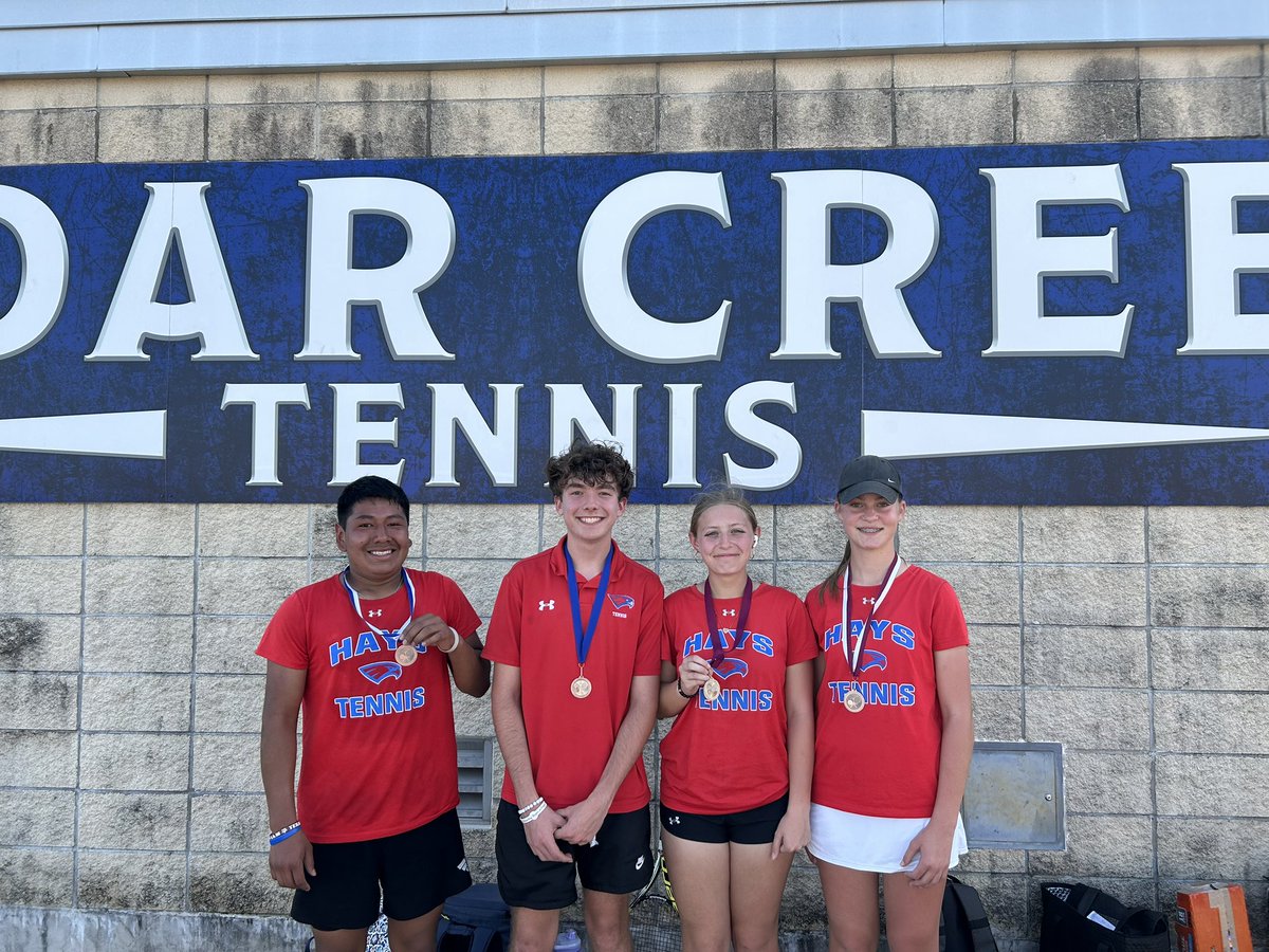 It was a good day for JV Hawk Tennis yesterday! 
Congrats to America/Emma 1st place A girls doubles consolation. 
Billy 3rd place A boys singles. 
Samantha/Uriah 2nd place in A mixed doubles. 
Jolie 1st place A girls singles consolation
#hawkyeah