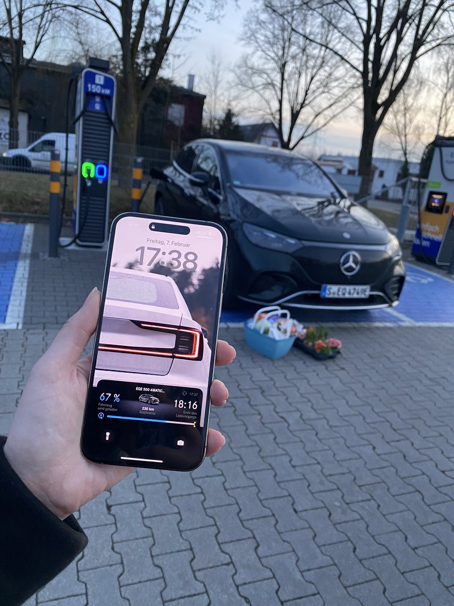 Vanessa Lisa Oelmann tweet media