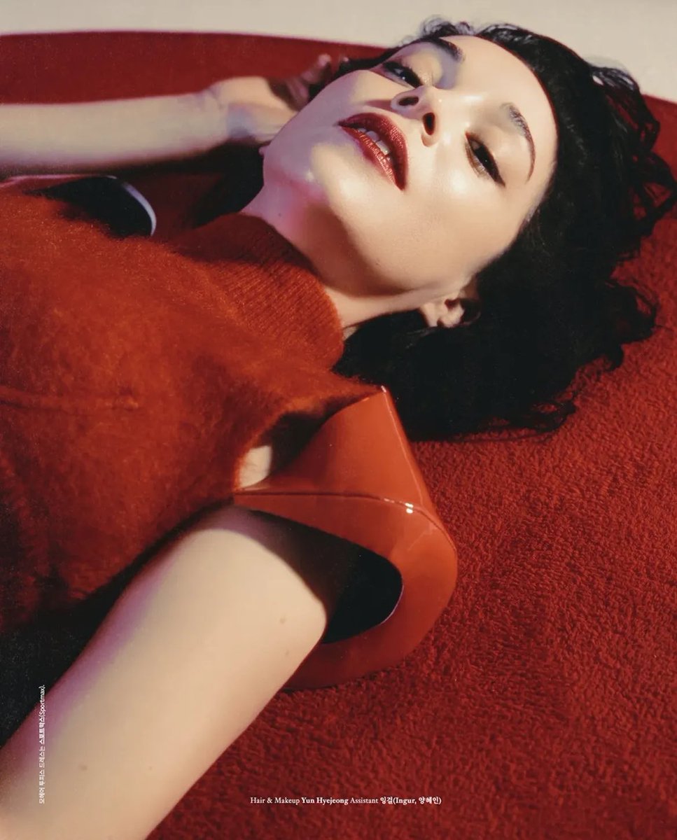 newcareerinsad's tweet photo. more of st. vincent for dazed korea https://t.co/K2TFN5BoXf