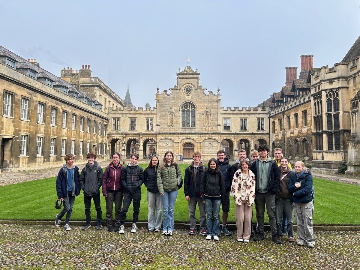 Year 12 students visited Peterhouse where students learnt about the collegiate system at the University of Cambridge and how to make a competitive application to Oxbridge and other Early Entry courses with vocational aspects, including medicine.